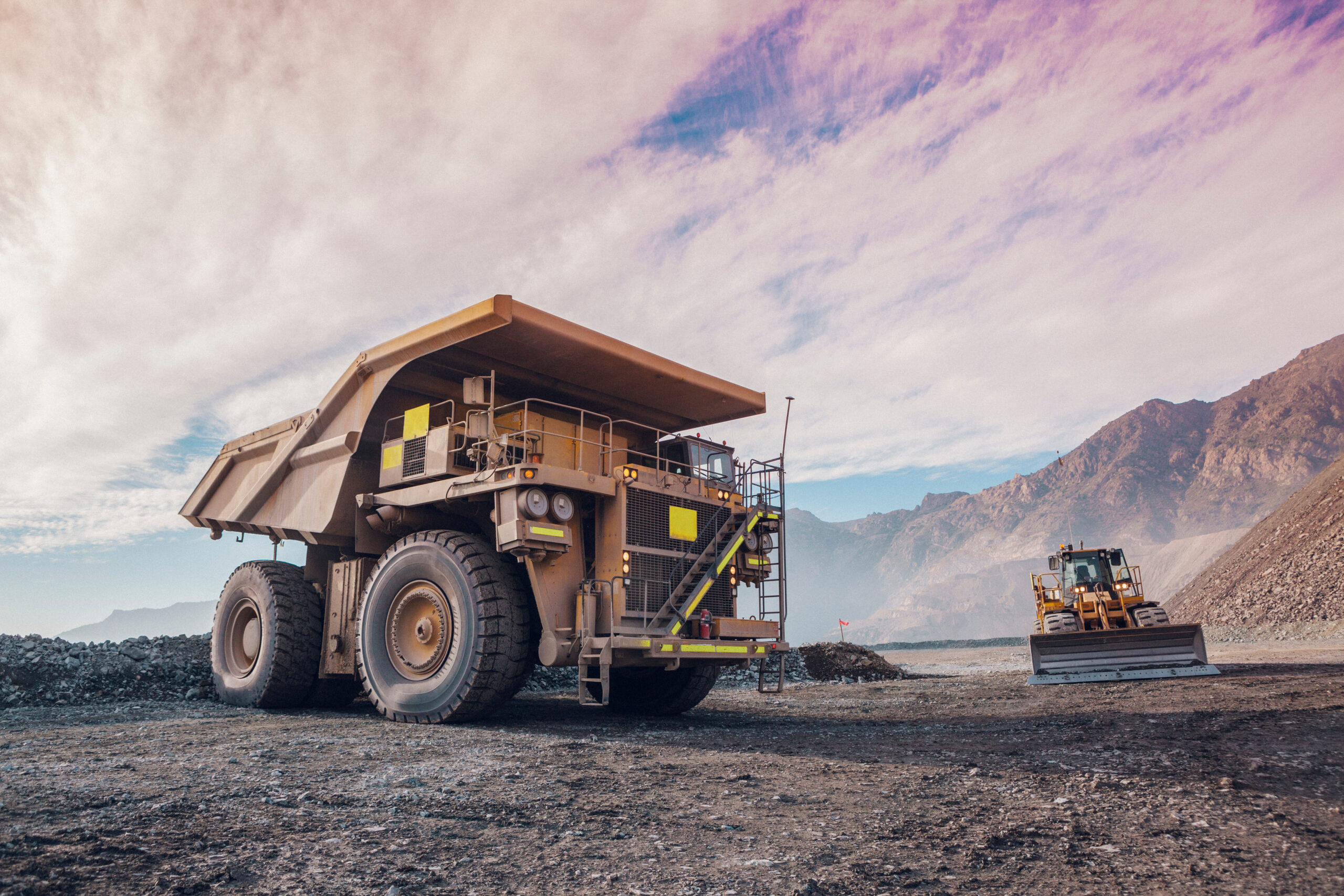 Dump truck driving around coppermine