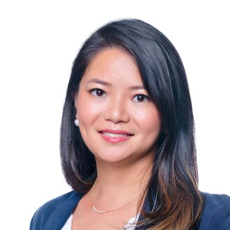 Denise Pong Headshot